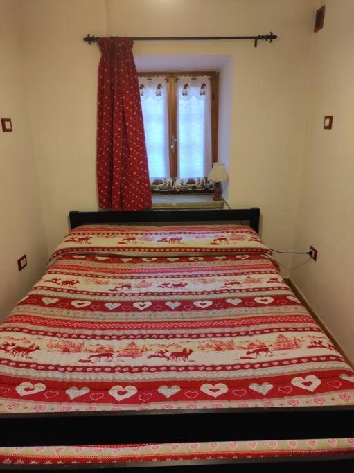 Casa Del Cios Calda E Intima Casetta Immersa Nel Verde Delle Montagne Alpe Basciumo Eksteriør billede